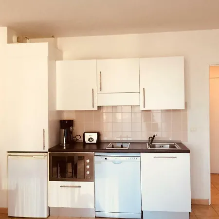 דירה By The Sea, Calm With Terrace, Near Monaco *